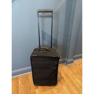 Briggs & Riley 22" Carry-On Expendable 2-Wheel Black Luggage Bag - Read